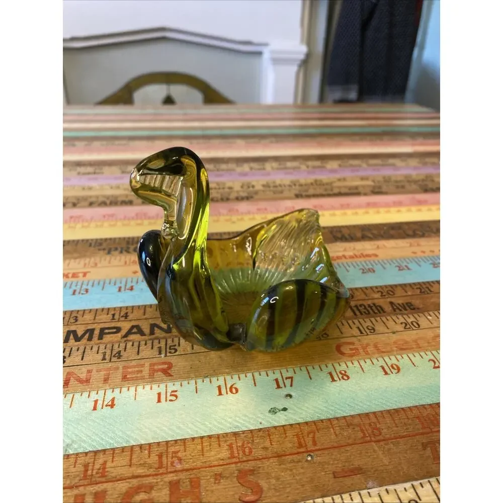 MCM 1960s Hand Blown Glass Swan Trinket Dish Avacado Green‎